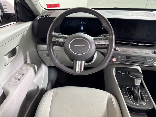 Used 2024 Hyundai Kona SEL AWD/4WD image 19