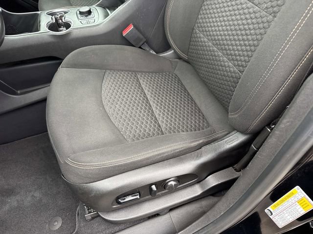 Used 2021 GMC Terrain SLE w/ Driver Convenience Package image 16