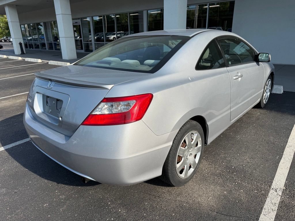 Used 2010 Honda Civic LX image 6