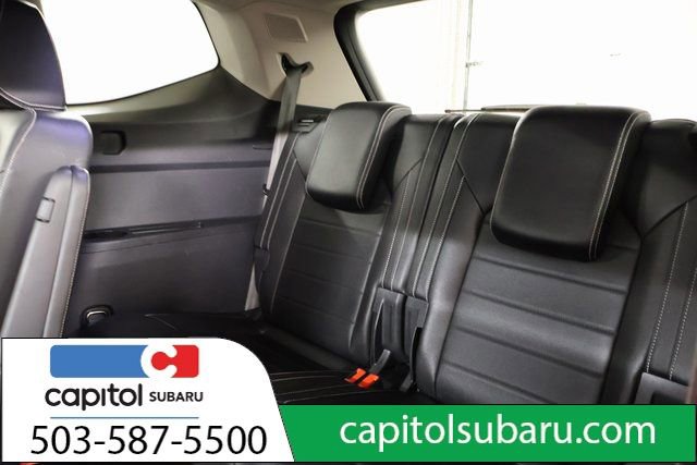 Used 2021 Volkswagen Atlas SEL Premium image 32