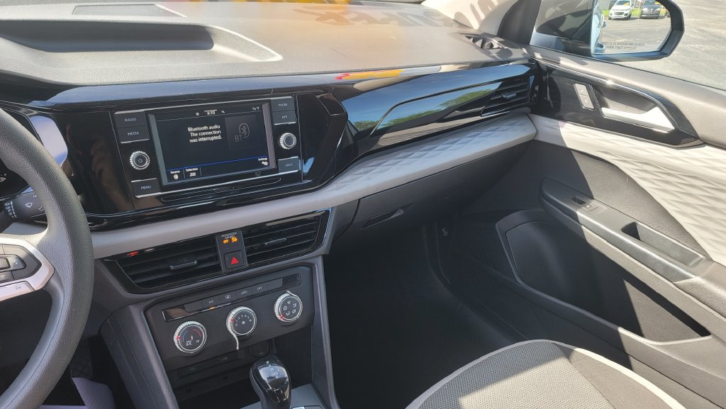 Used 2022 Volkswagen Taos S FWD image 21
