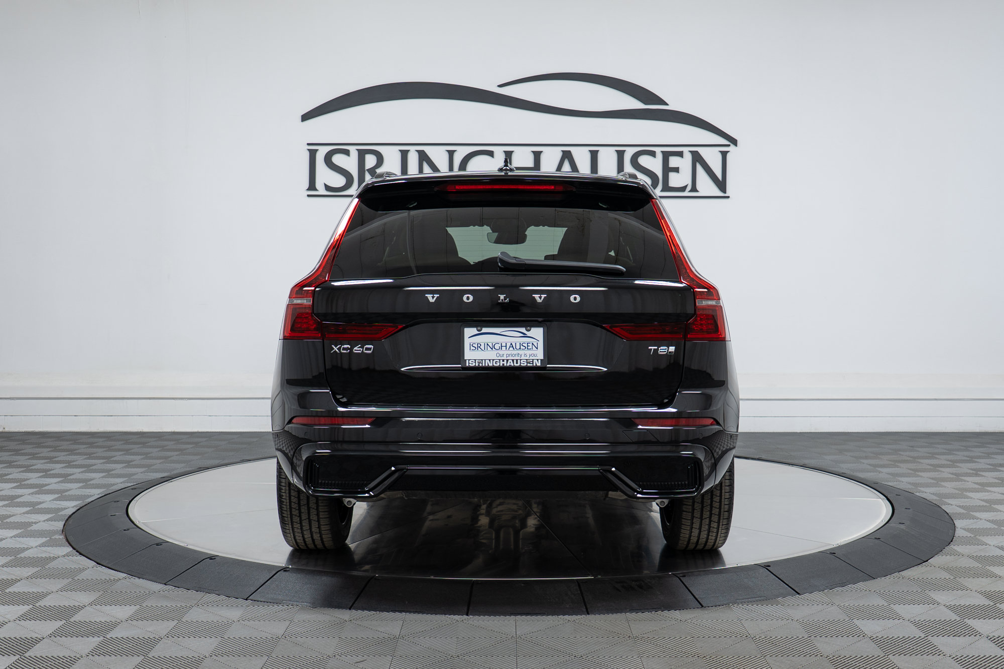 New 2026 Volvo XC60 T8 Plus w/ Protection Package Premier AWD/4WD image 6