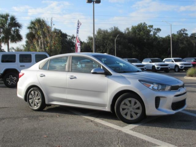Used 2019 Kia Rio S image 2