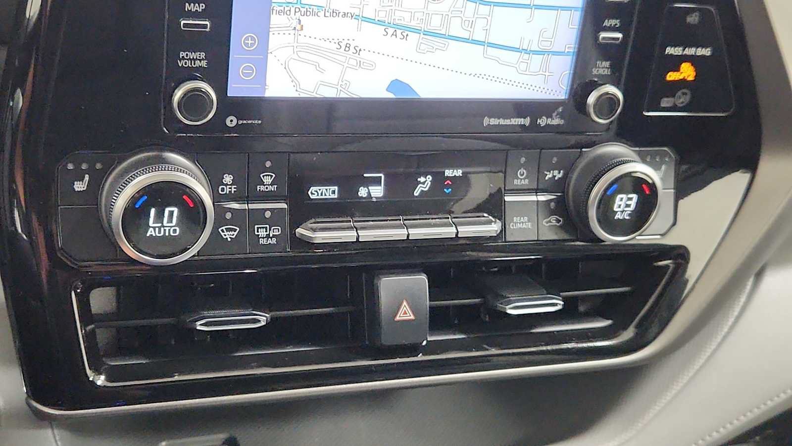 Certified 2022 Toyota Highlander XLE AWD/4WD image 21