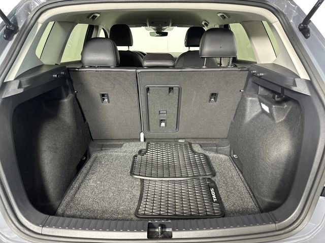 Used 2024 Volkswagen Taos SE image 26