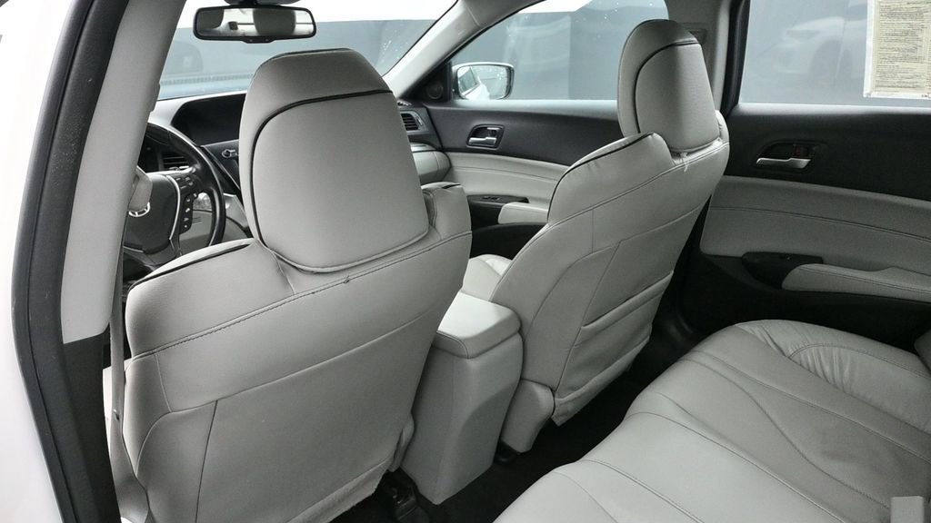 Used 2020 Acura ILX FWD image 20