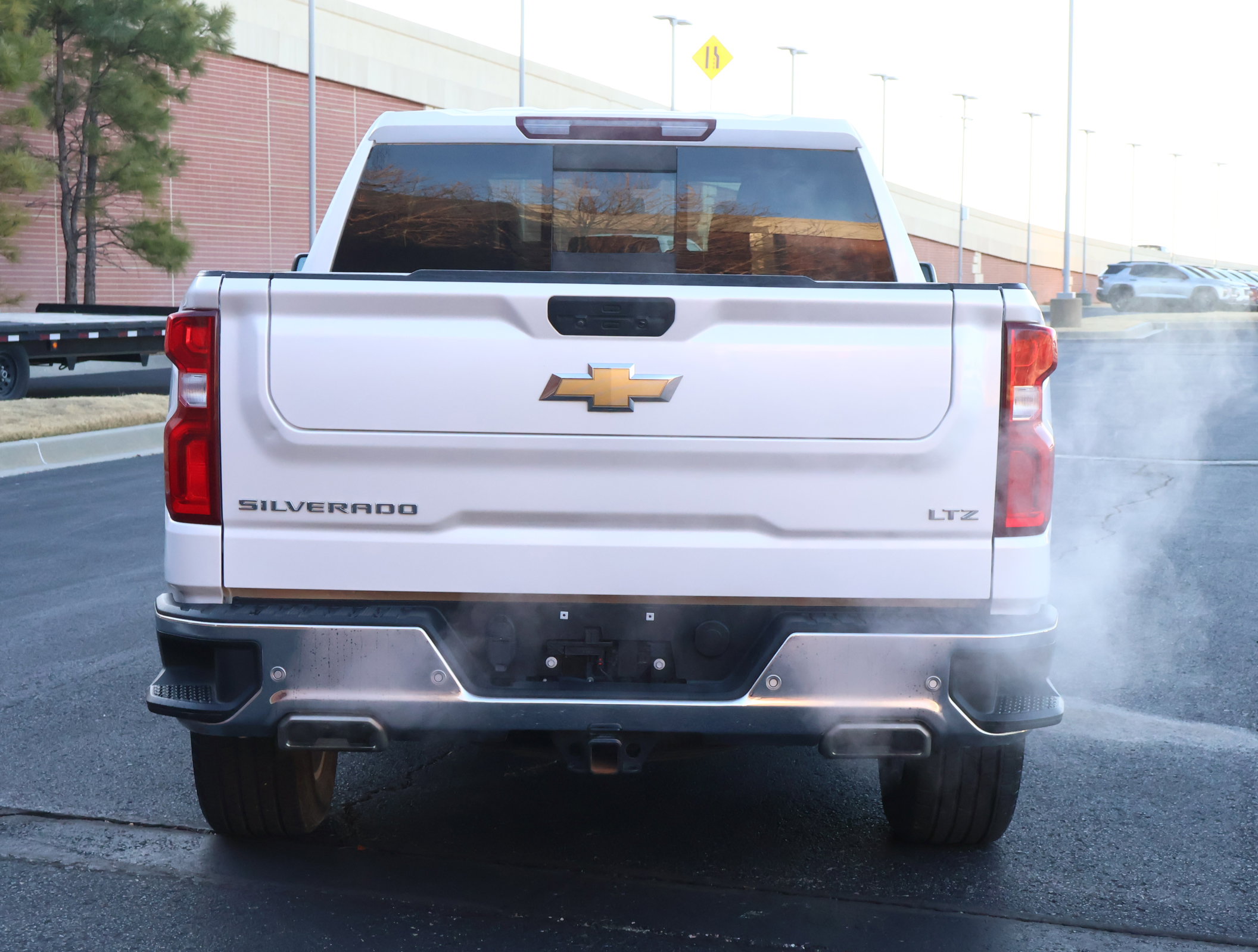 Used 2022 Chevrolet Silverado 1500 LTZ w/ Safety Package II image 32