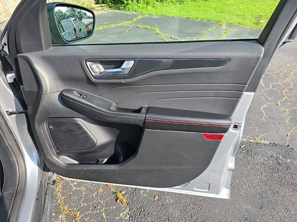 Used 2023 Ford Escape ST-Line w/ Tech Pack #1 image 42