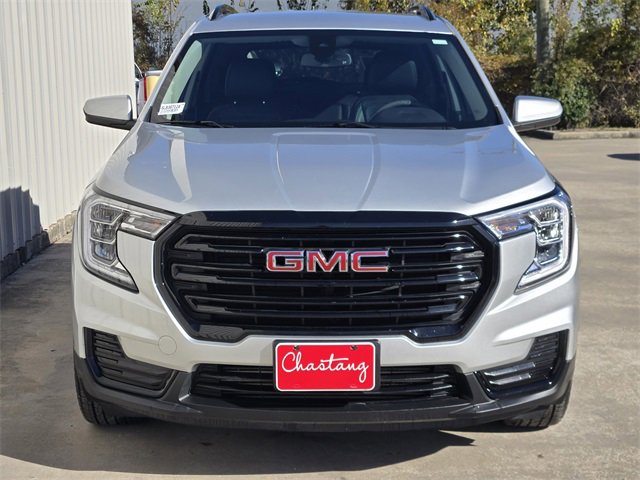 Used 2022 GMC Terrain SLE w/ Elevation Edition video 2