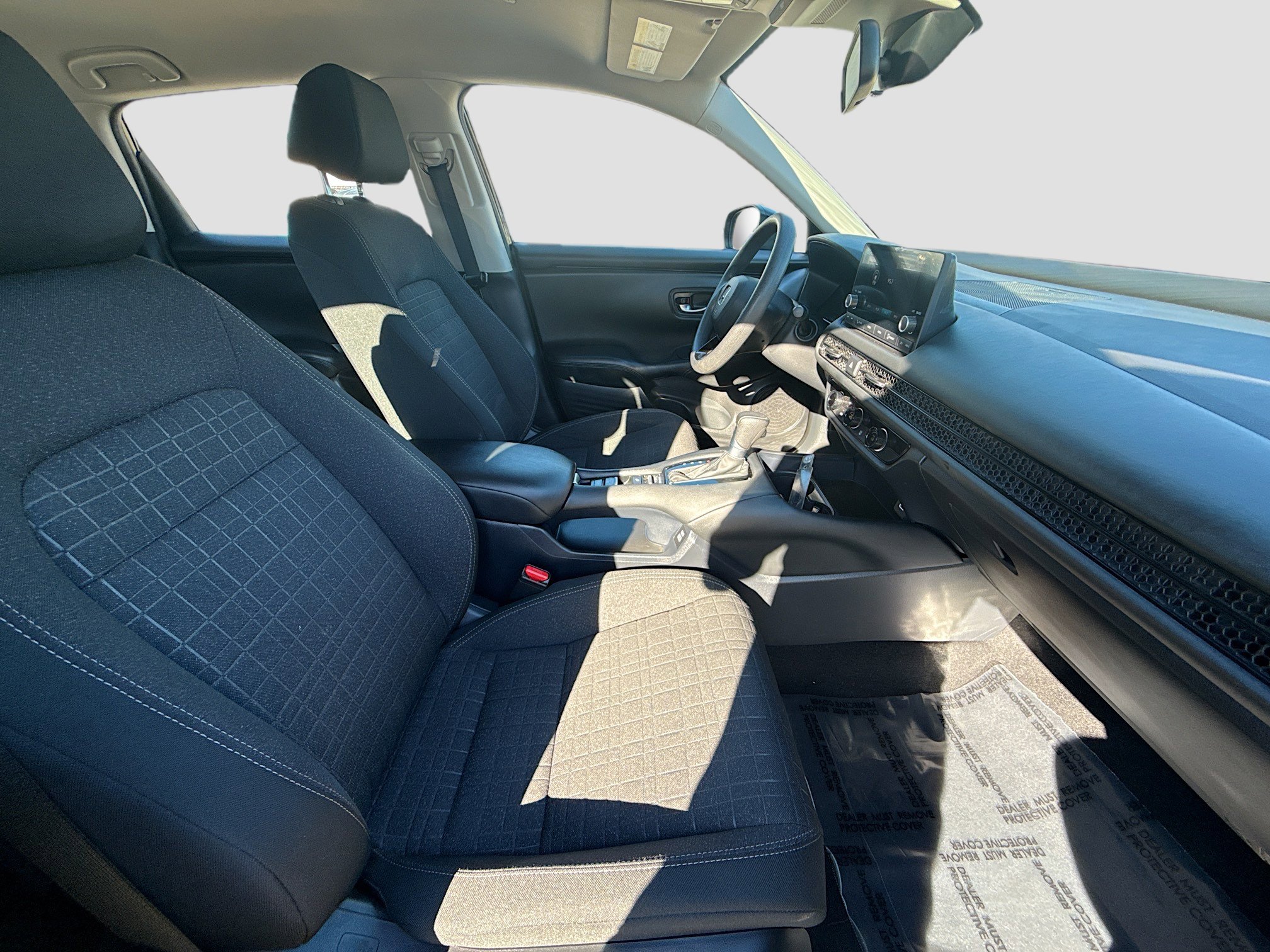 Certified 2023 Honda HR-V LX image 30