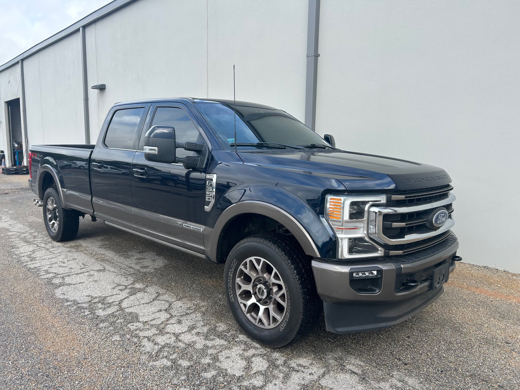 Used 2022 Ford F350 King Ranch w/ King Ranch Ultimate Package image 4