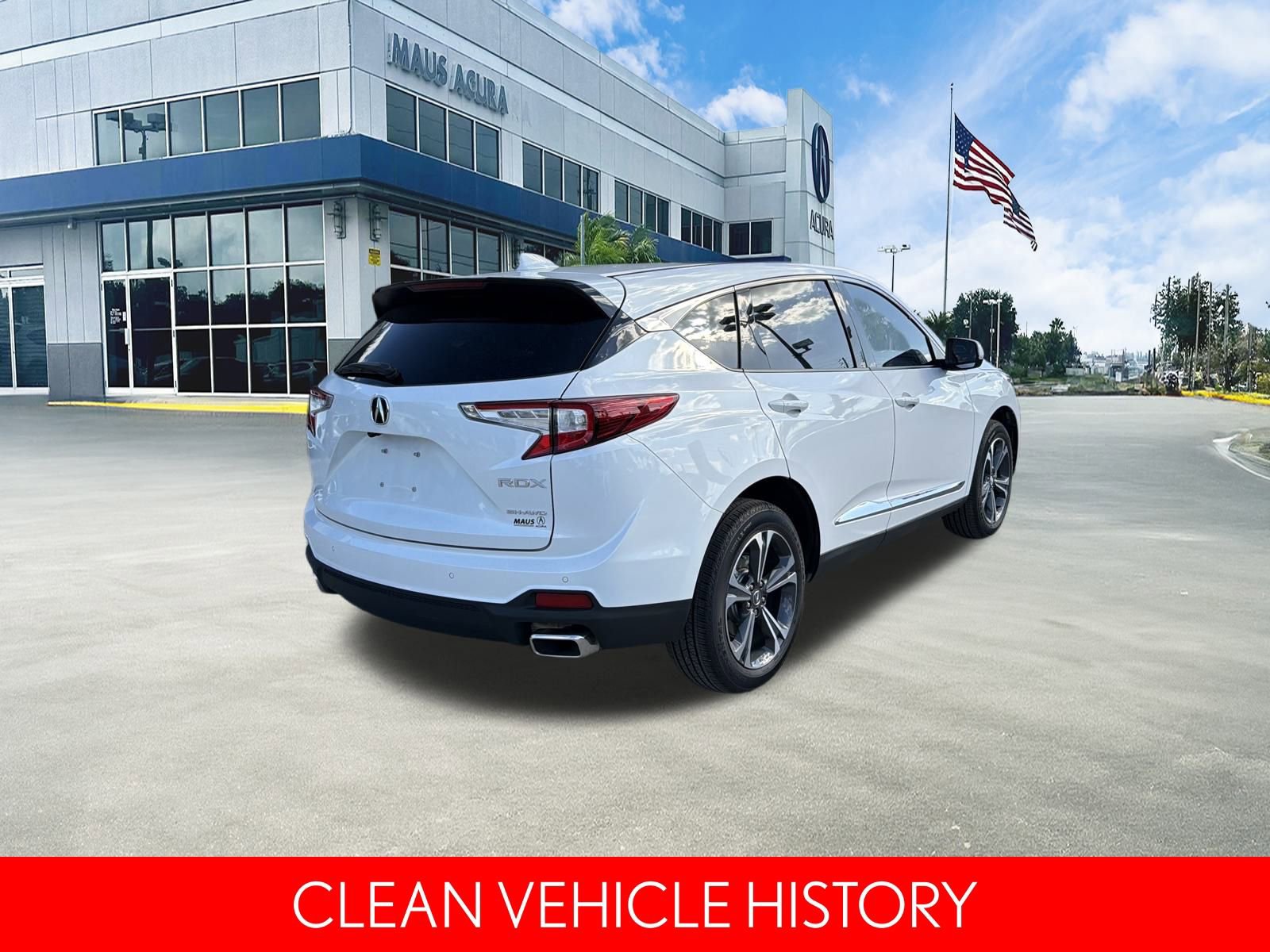 Used 2025 Acura RDX w/ Technology Package image 4