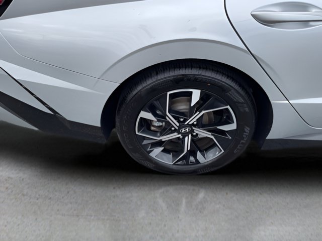 Used 2025 Hyundai Sonata SEL FWD image 23