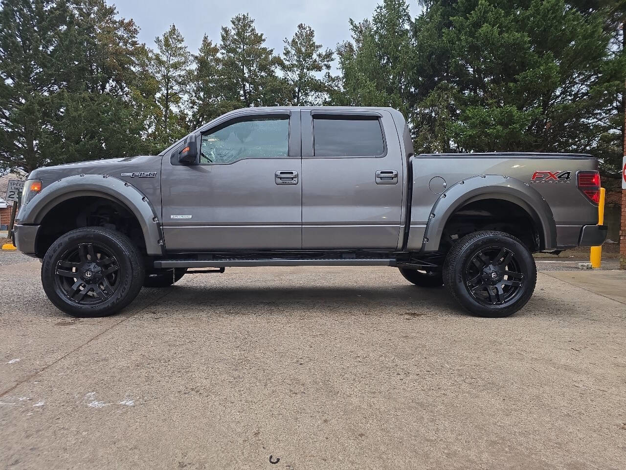 Used 2013 Ford F150 FX4 w/ Luxury Equipment Group image 5