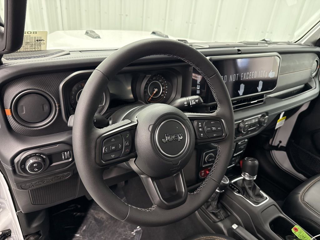 New 2026 Jeep Gladiator Mojave image 18