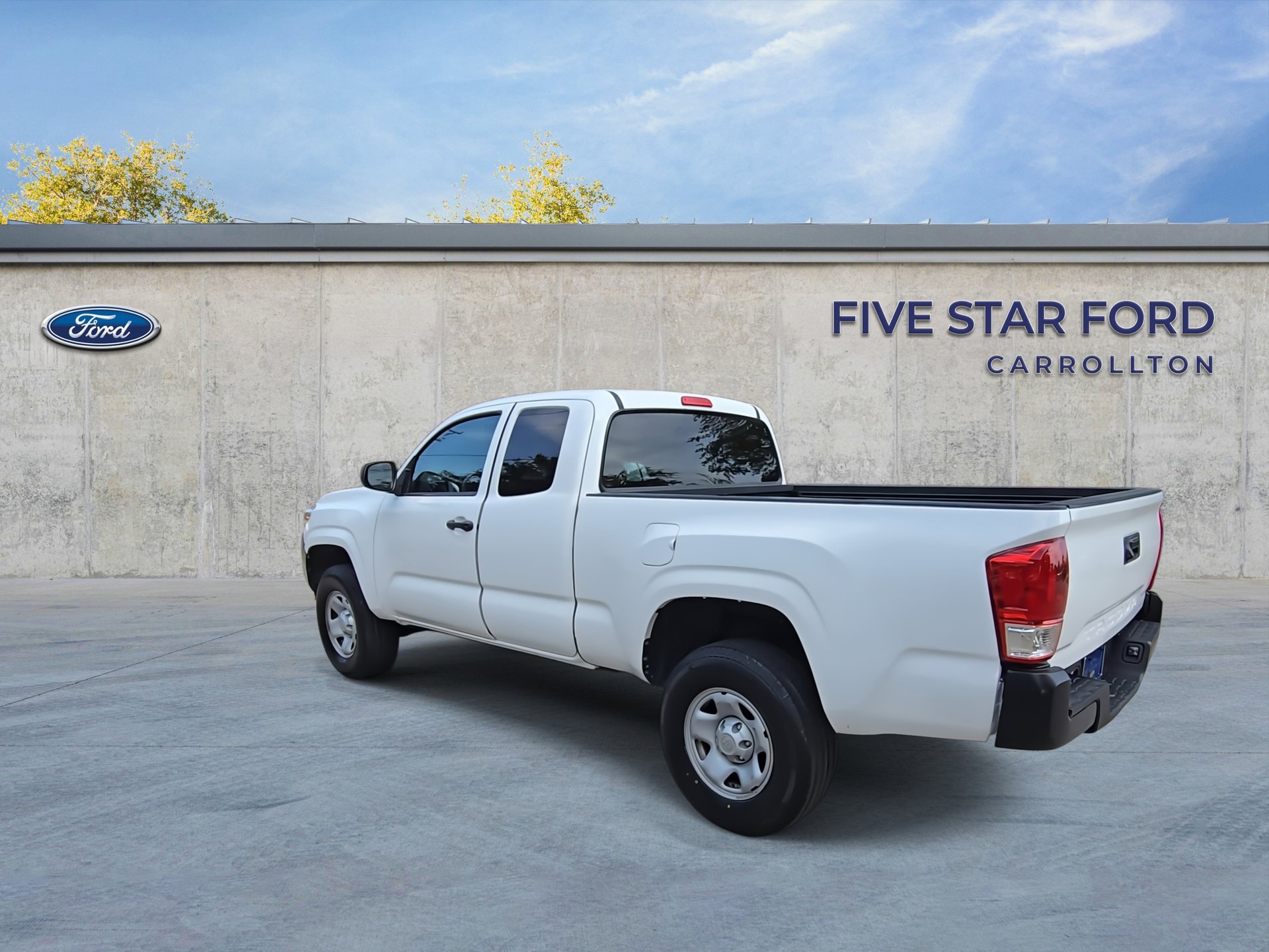 Used 2020 Toyota Tacoma SR RWD image 6