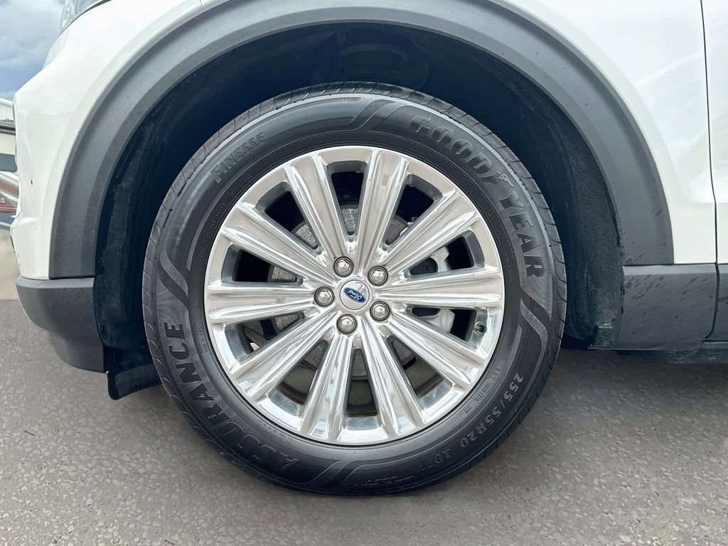 Certified 2023 Ford Explorer Limited w/ Limited Technology Package RWD image 32