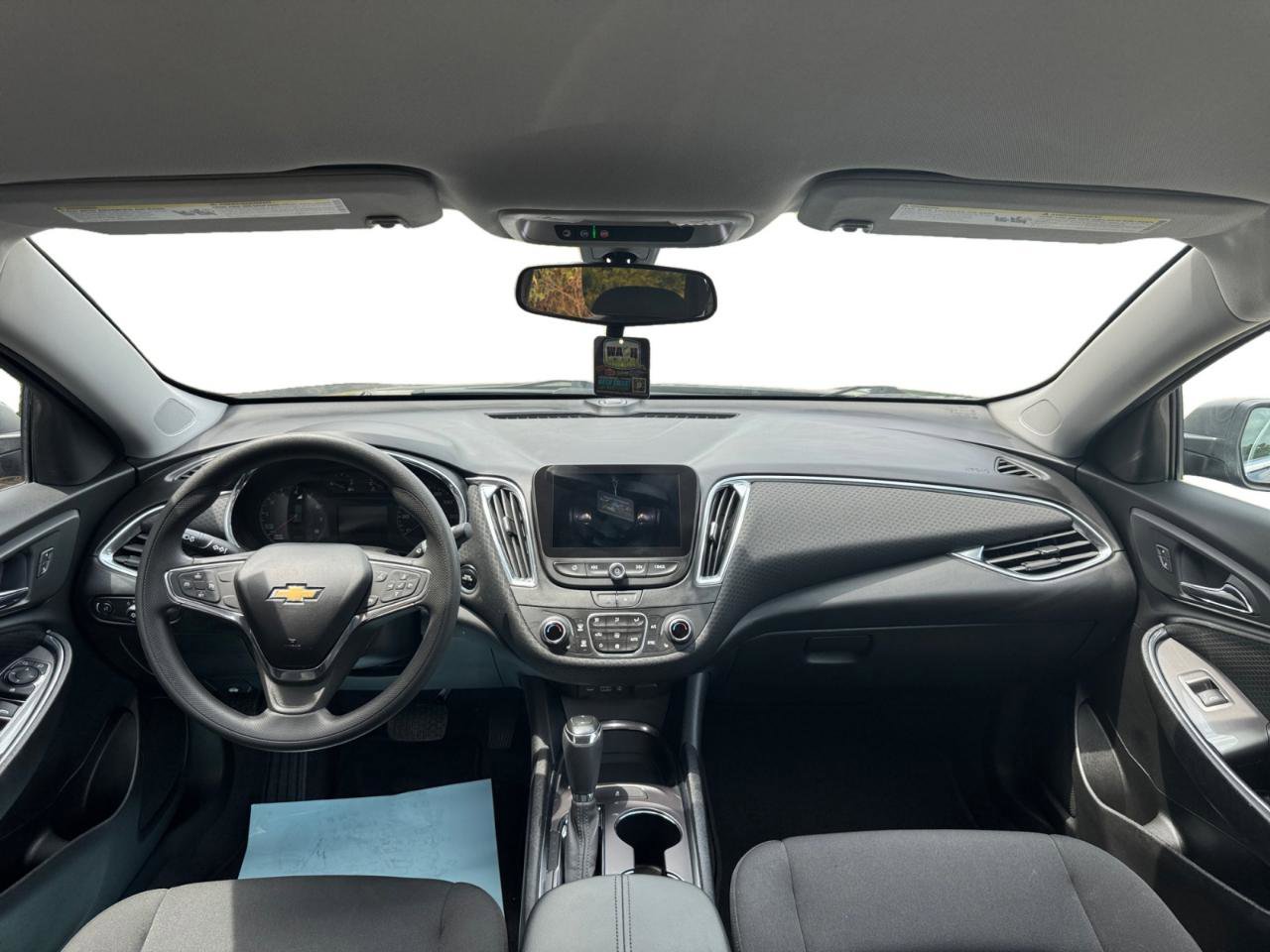 Used 2020 Chevrolet Malibu LT FWD image 7