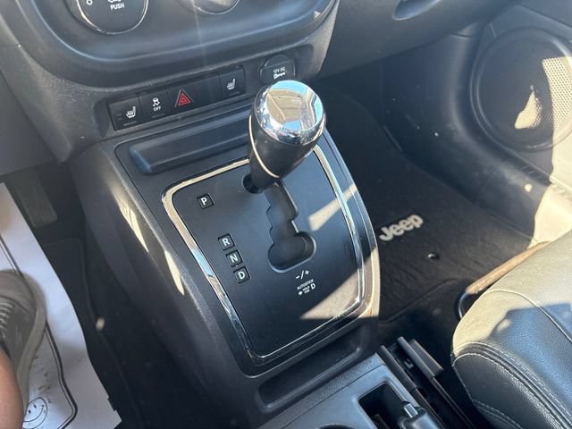 Used 2017 Jeep Patriot 4WD image 18