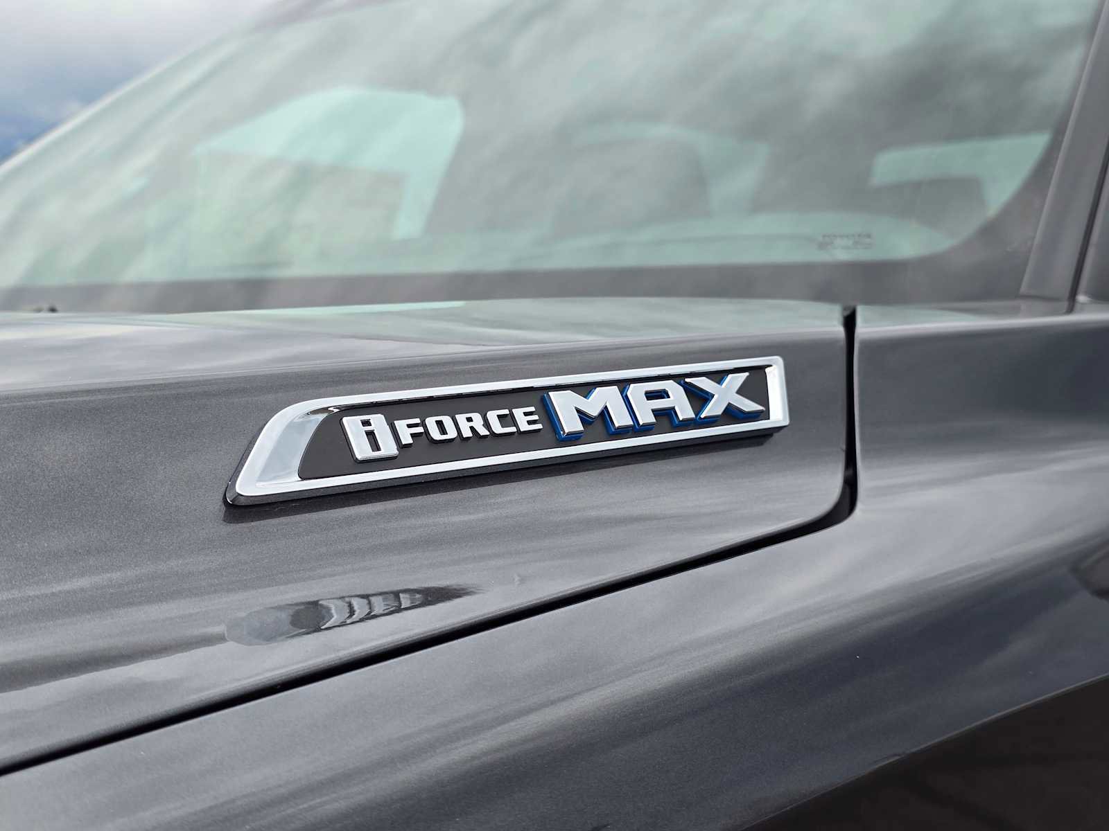 New 2025 Toyota Tundra Platinum image 18