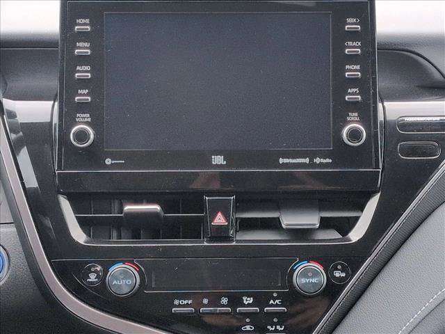 Used 2024 Toyota Camry XSE w/ Navigation Package image 15