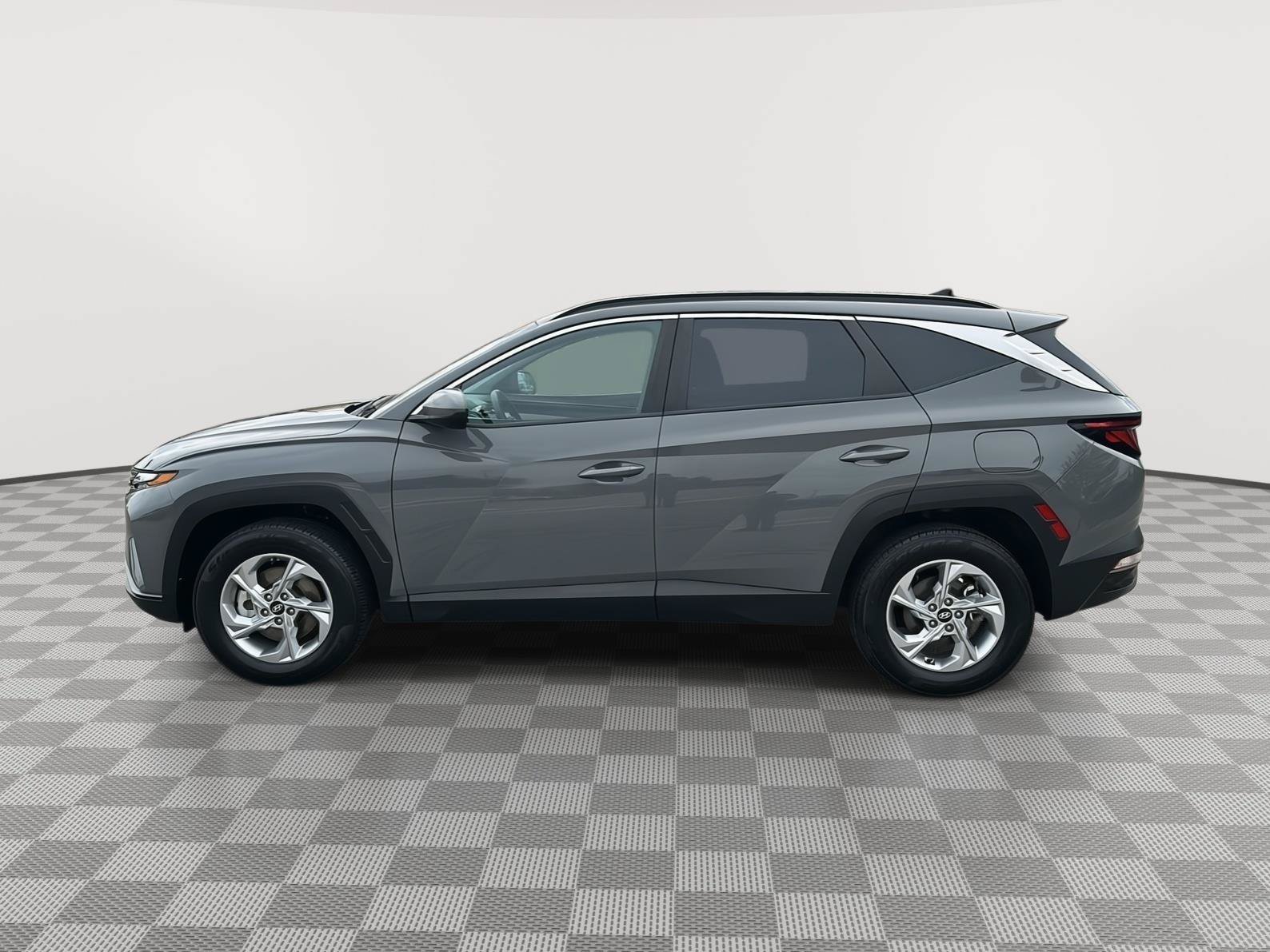 Certified 2024 Hyundai Tucson SEL AWD/4WD image 8