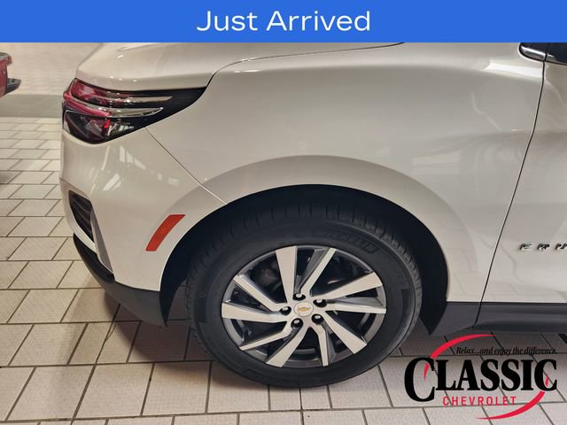 Used 2022 Chevrolet Equinox LT FWD image 10