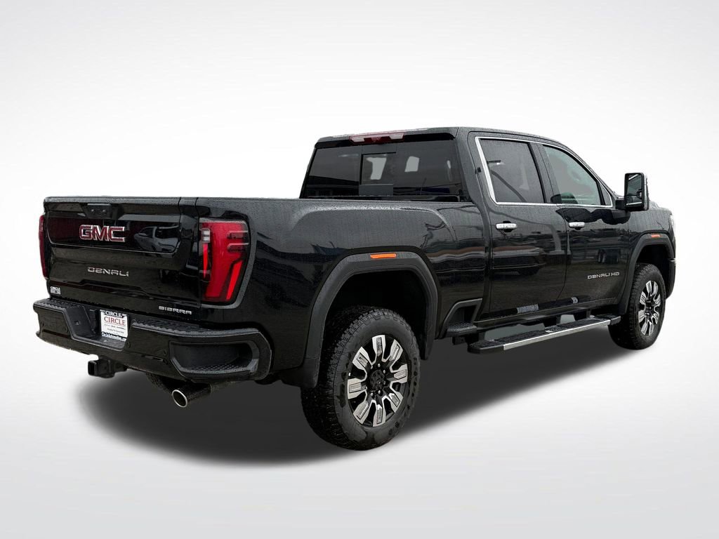 New 2026 GMC Sierra 3500 Denali w/ Denali Reserve Package image 7