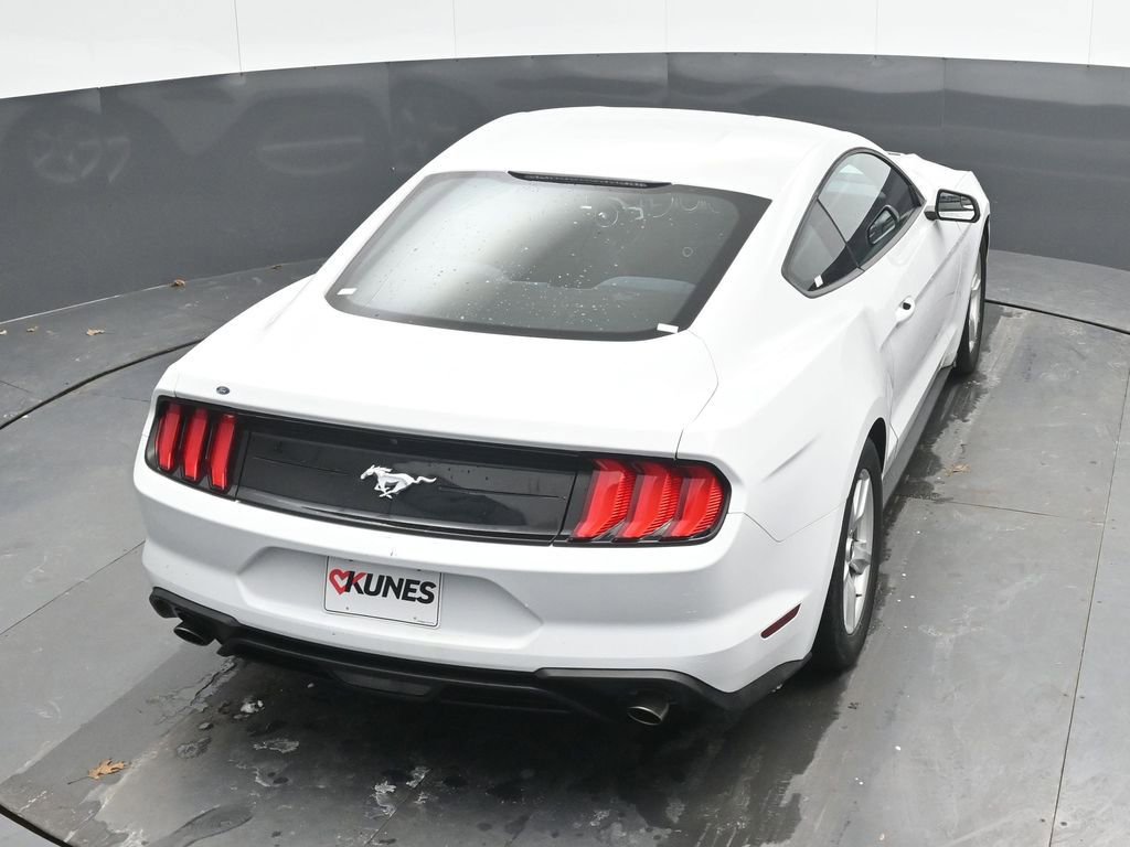 Used 2018 Ford Mustang EcoBoost image 30