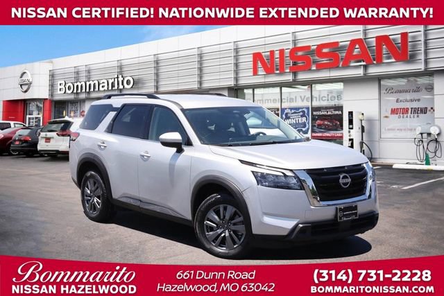 Certified 2025 Nissan Pathfinder SV AWD/4WD image 1