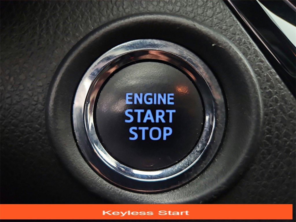 Used 2022 Toyota C-HR Limited image 29