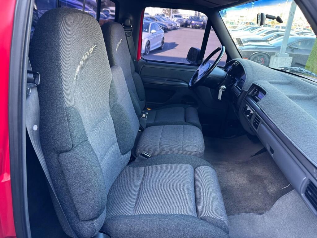 Used 1993 Ford F150 Lightning image 38