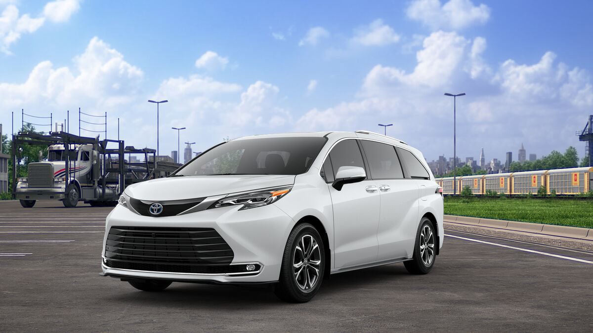 New 2025 Toyota Sienna Platinum image 1