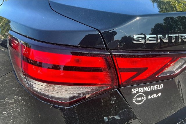 Used 2025 Nissan Sentra S FWD image 22