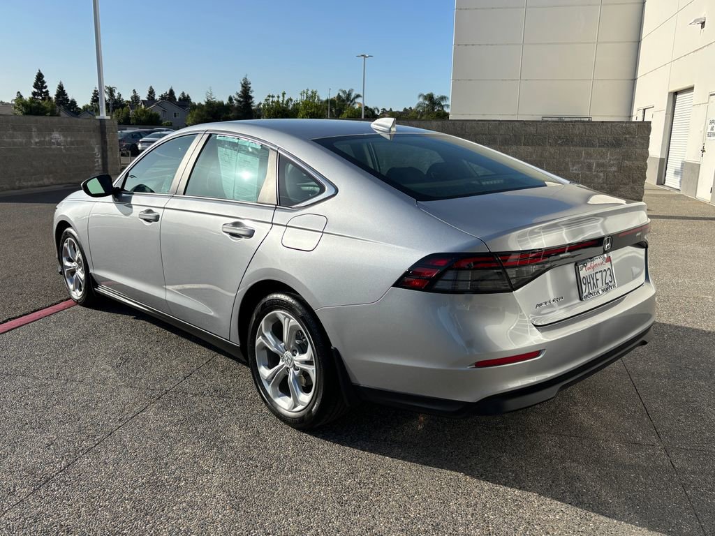 Used 2023 Honda Accord LX image 7