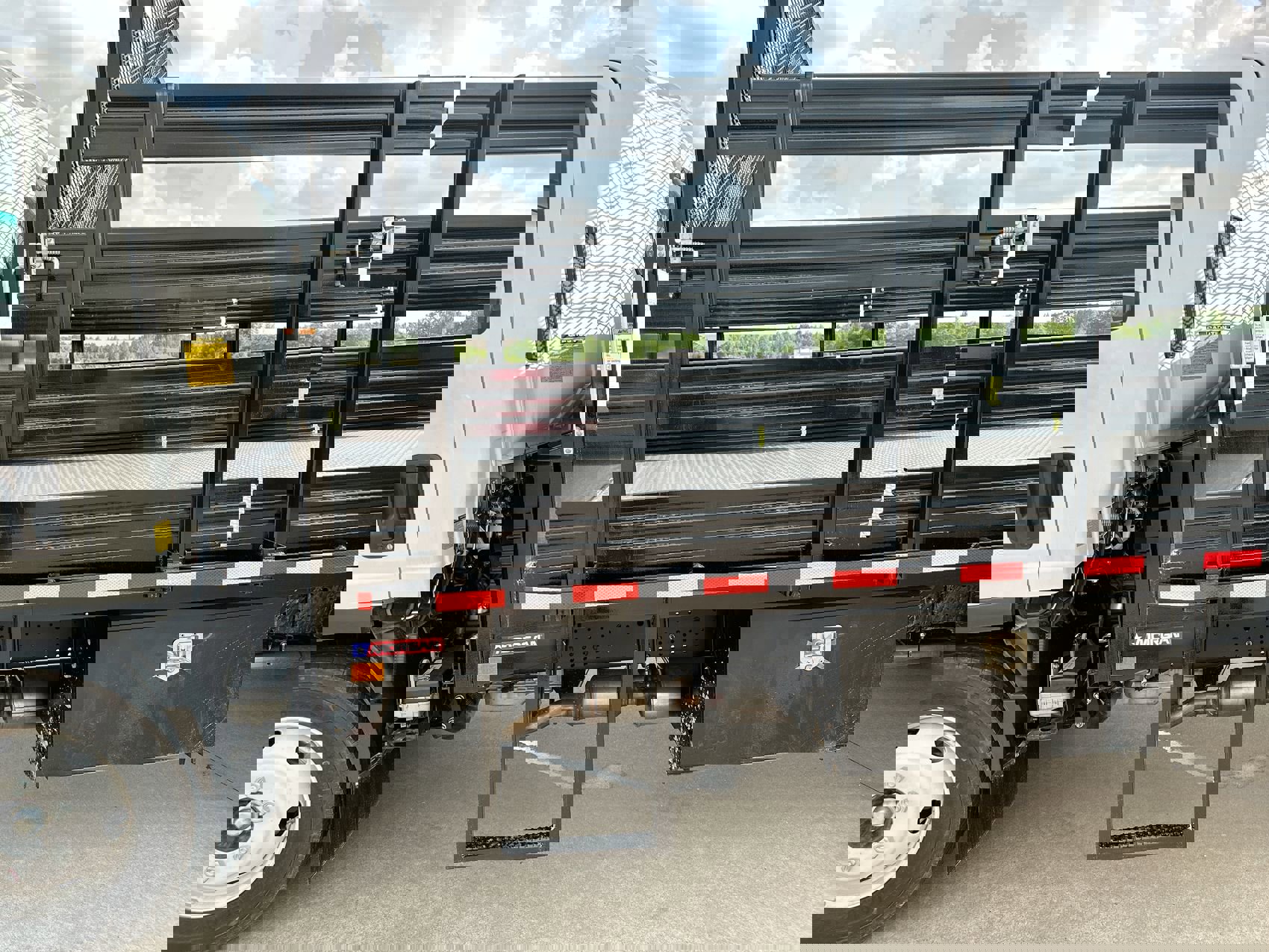 New 2024 Chevrolet Low Cab Forward image 3