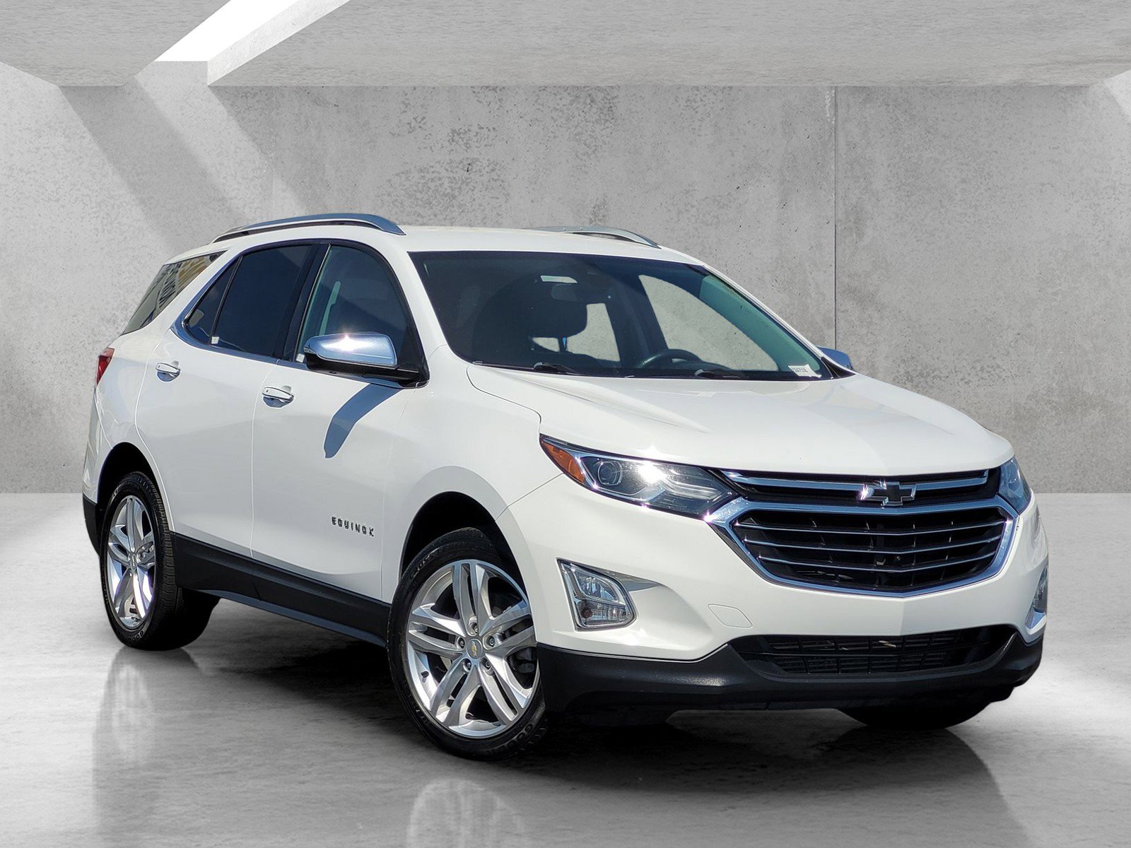 Used 2018 Chevrolet Equinox Premier