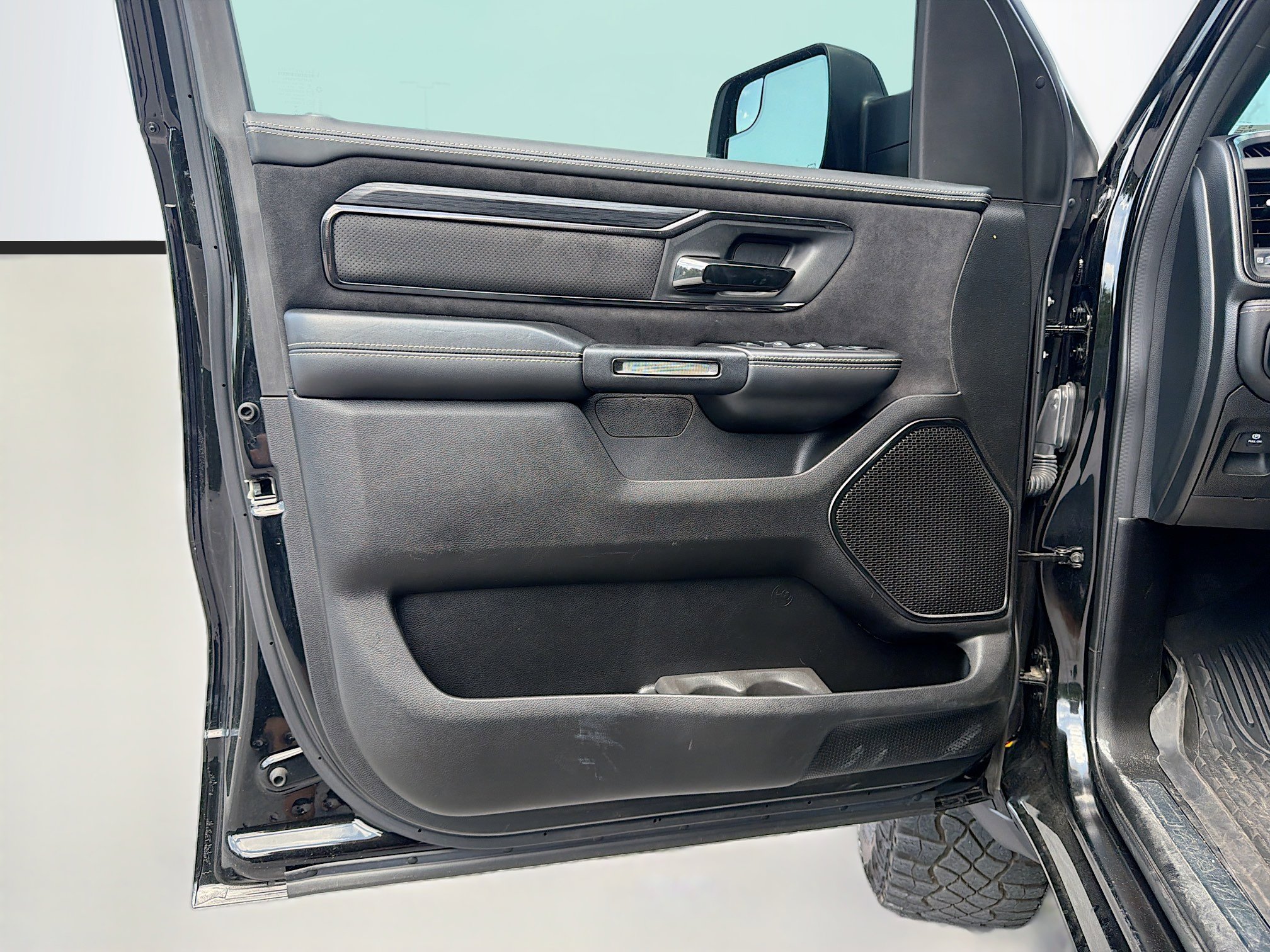 Used 2023 RAM 1500 TRX w/ TRX Level 1 Equipment Group AWD/4WD image 20