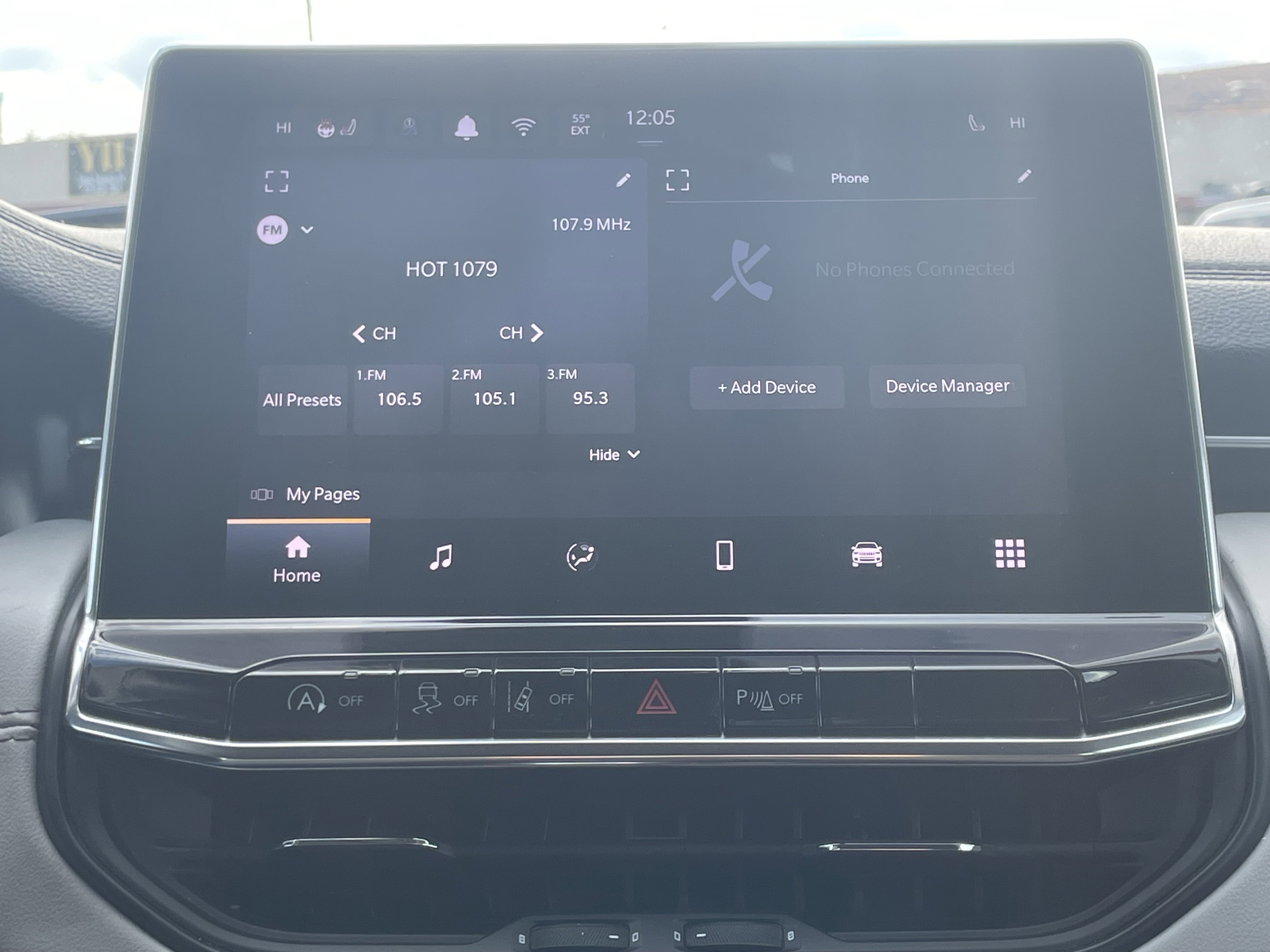 Used 2022 Jeep Compass Limited image 24