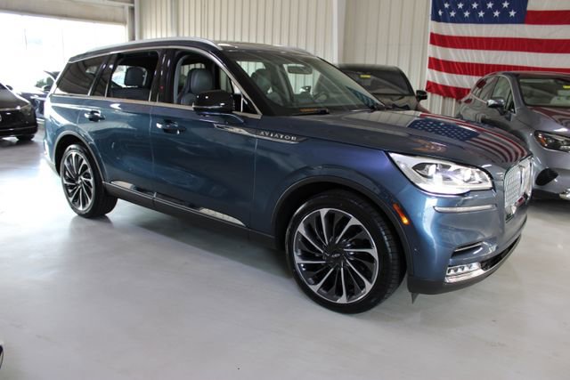 Used 2020 Lincoln Aviator Reserve w/ Equipment Group 202A image 44