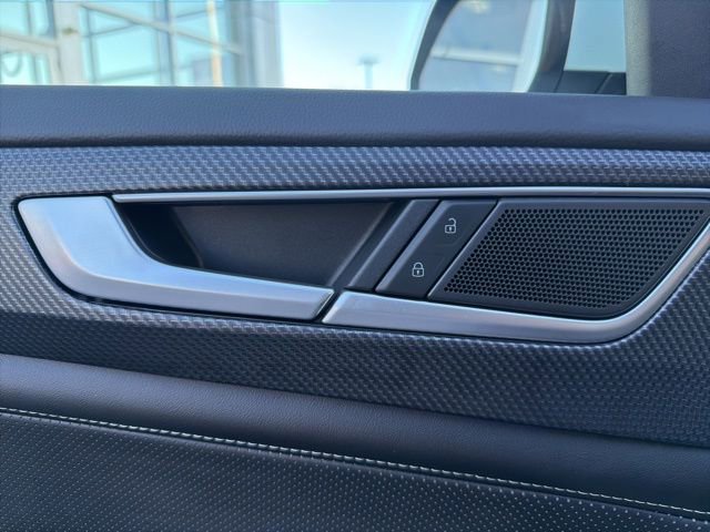 Used 2024 Volkswagen Atlas Cross Sport SEL R-Line image 21