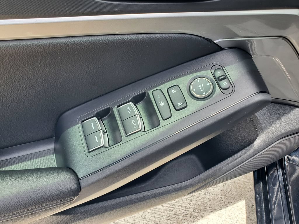 Used 2026 Acura Integra FWD image 21