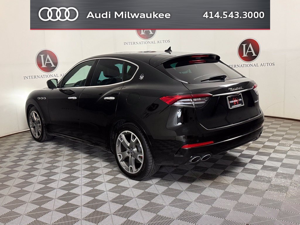 Used 2021 Maserati Levante AWD/4WD image 6