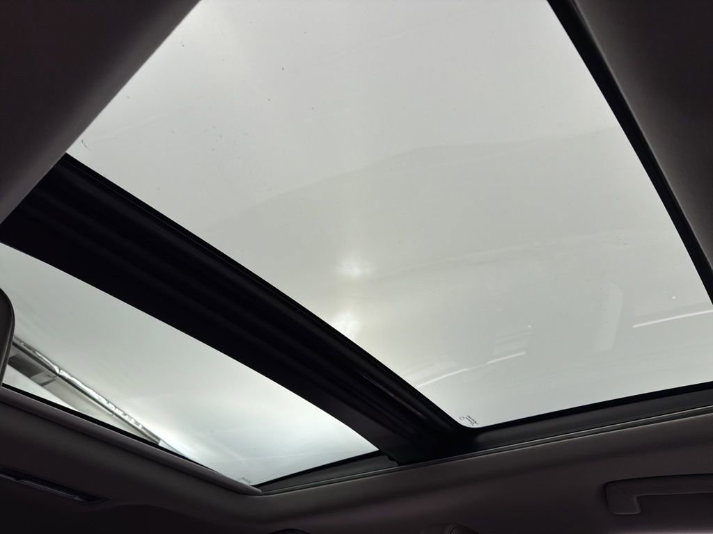 Used 2020 Lexus RX 450h AWD w/ Luxury Package image 30