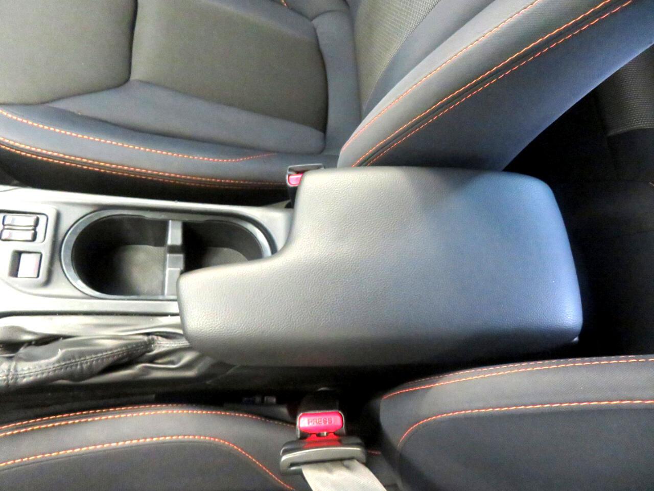 Used 2019 Subaru Crosstrek 2.0i Premium AWD/4WD image 40