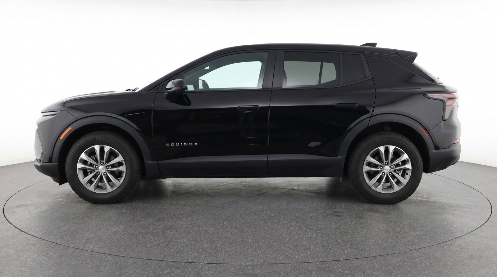 Used 2025 Chevrolet Equinox LT FWD image 5