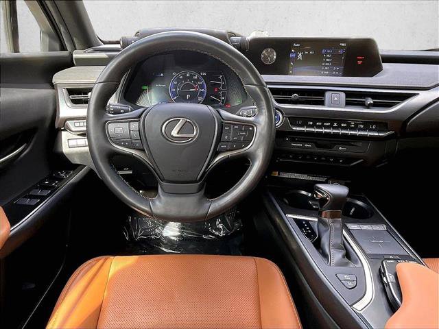 Used 2020 Lexus UX 250h w/ Premium Package AWD/4WD image 7