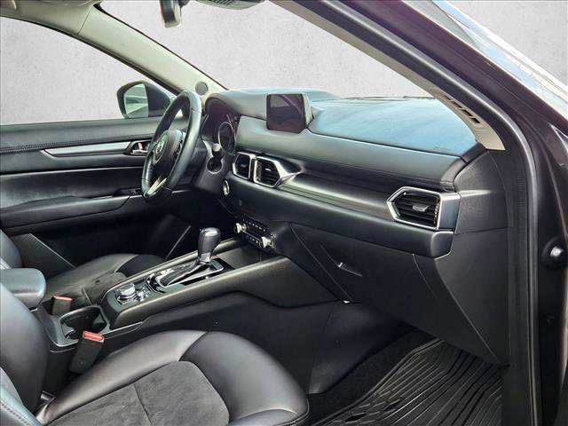Used 2020 MAZDA CX-5 Touring FWD image 20