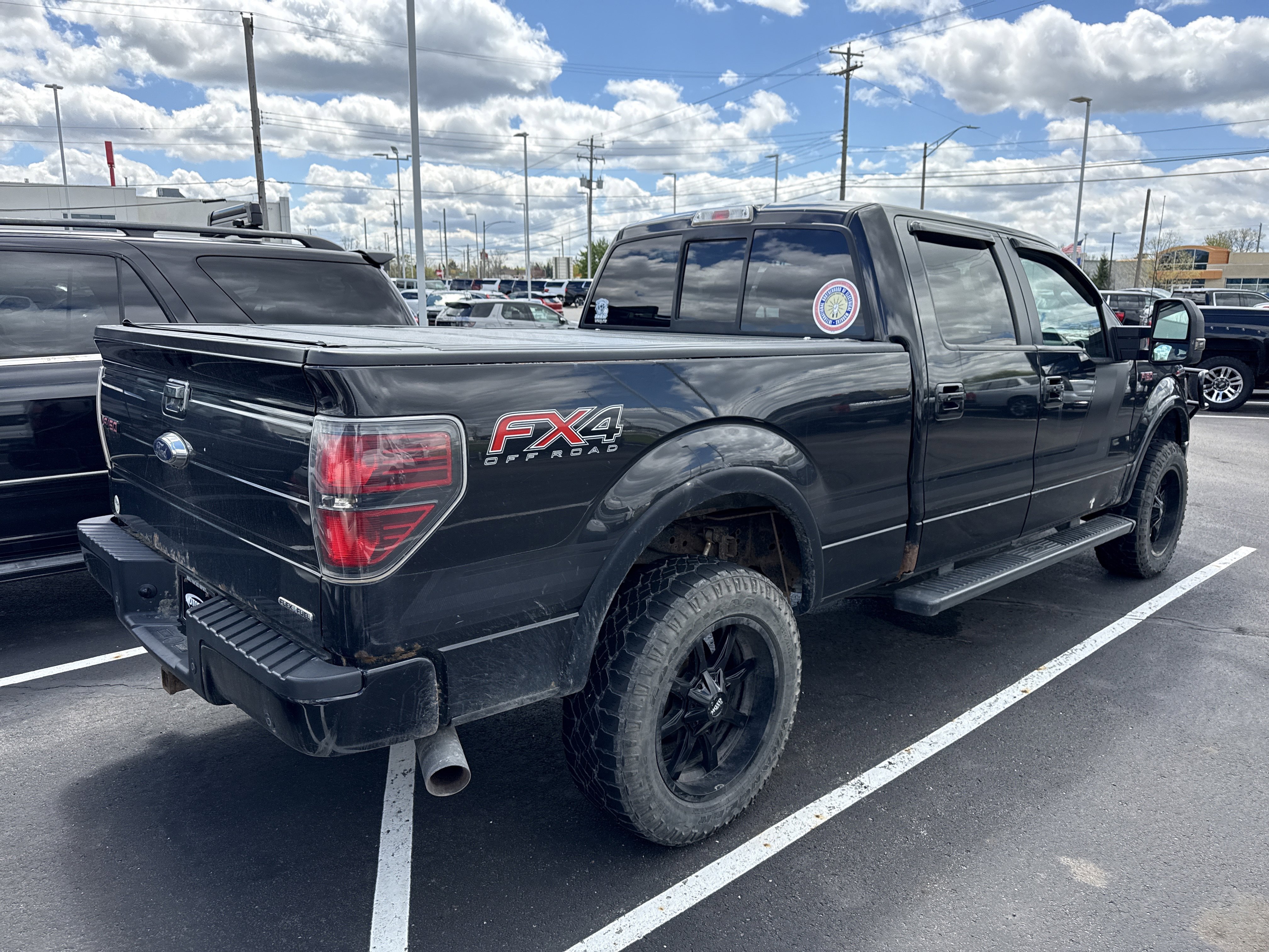 Used 2014 Ford F150 FX4 w/ Equipment Group 402A Luxury AWD/4WD image 5