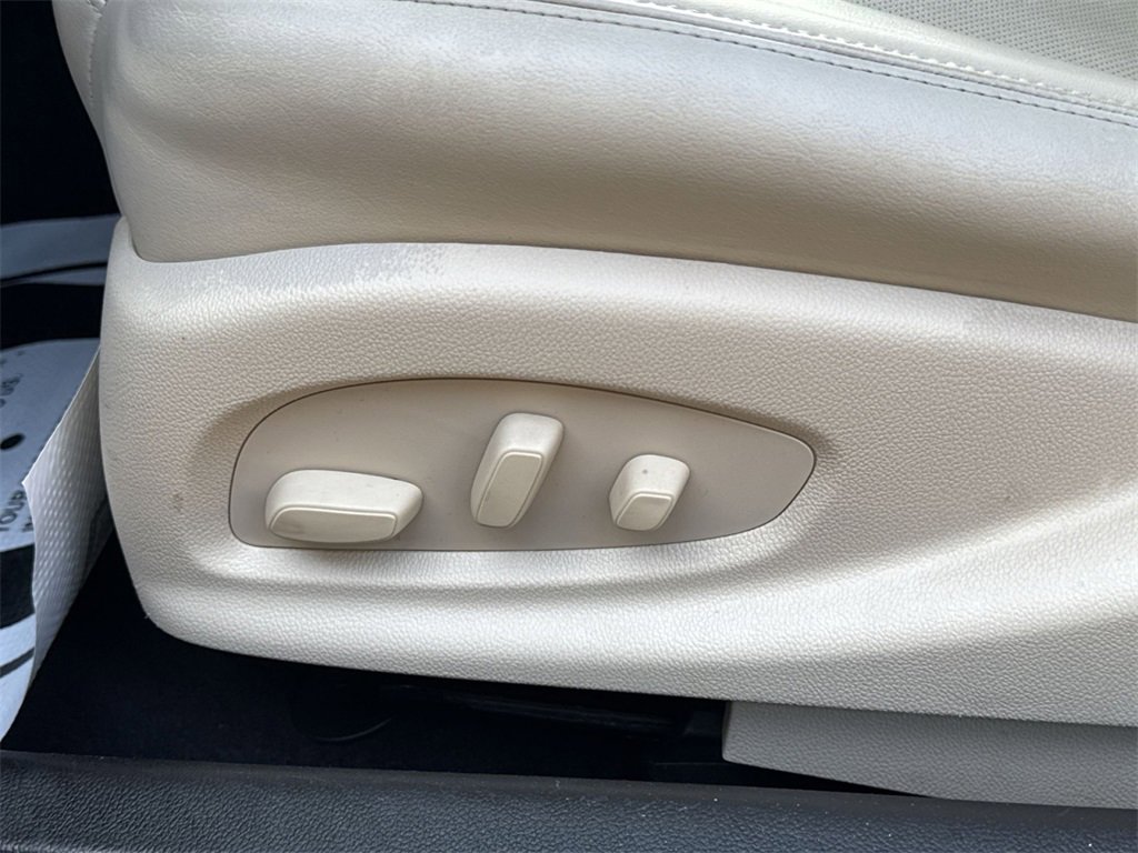 Used 2019 Cadillac CTS Luxury image 14